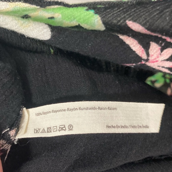 FREE PEOPLE 🖤 ‘Beau’ Floral Print Smocked Maxi Dress - Picture 15 of 16